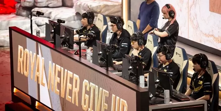 Victory Five — RNG. Прогноз на матч League of Legends (1 апреля 2020 года) Victory Five — RNG. Прогноз на матч League of Legends (1 апреля 2020 года)
