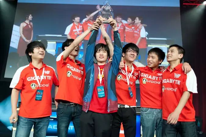 WE — Top Esports. Прогноз на матч League of Legends (8 апреля 2020 года) WE — Top Esports. Прогноз на матч League of Legends (8 апреля 2020 года)