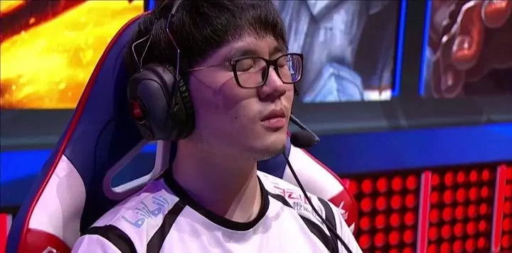 Top Esports — Bilibili Gaming. Прогноз на матч League of Legends (10 апреля 2020 года) Top Esports — Bilibili Gaming. Прогноз на матч League of Legends (10 апреля 2020 года)