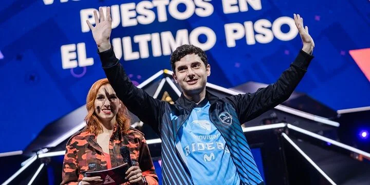 Movistar Riders - FATE Movistar Riders - FATE