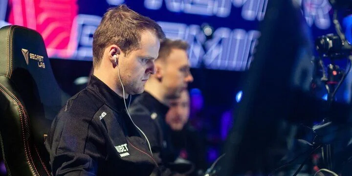 Astralis - Team Vitality Astralis - Team Vitality