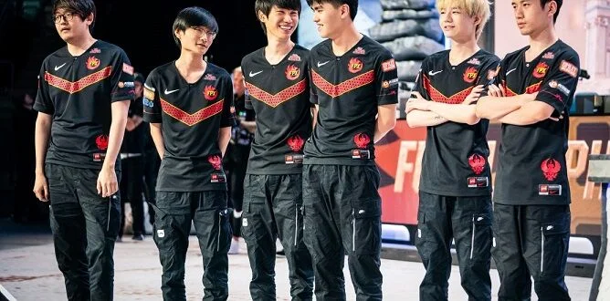 JD Gaming — FunPlus Phoenix. Прогноз на матч League of Legends (19 июля 2020 года) JD Gaming — FunPlus Phoenix. Прогноз на матч League of Legends (19 июля 2020 года)