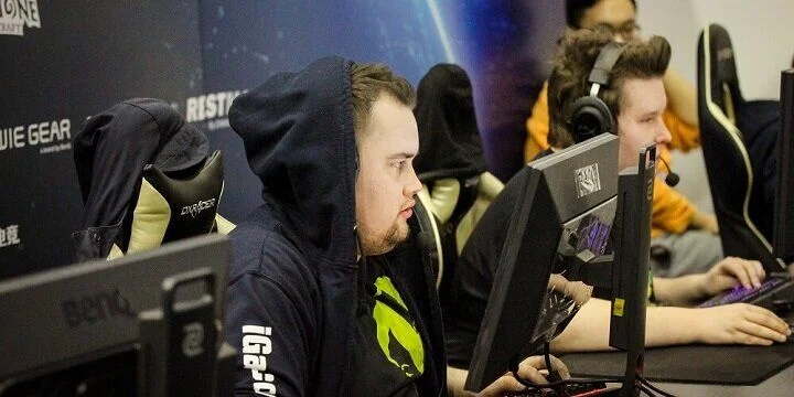 Na'Vi Junior - Alternate aTTaX