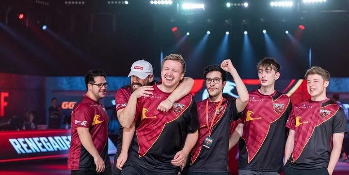 Chaos Esports Club - 100 Thieves
