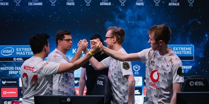 MOUZ - MAD Lions