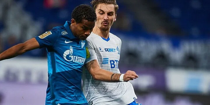 Локомотив - Зенит Локомотив - Зенит