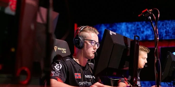 FaZe Clan - Team Spirit FaZe Clan - Team Spirit