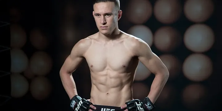 Кай Кара-Франс — Брэндон Ройвэл. Прогноз на UFC (27 сентября 2020 года)