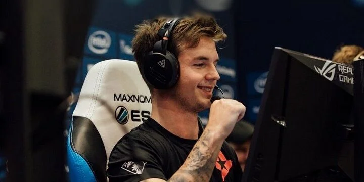 Astralis - Heroic Astralis - Heroic