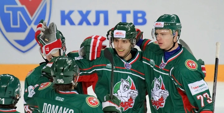 Барс — Динамо СПБ. Прогноз на матч чемпионата ВХЛ (16 октября 2020 года) Барс — Динамо СПБ. Прогноз на матч чемпионата ВХЛ (16 октября 2020 года)