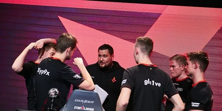 Astralis - Fnatic Astralis - Fnatic
