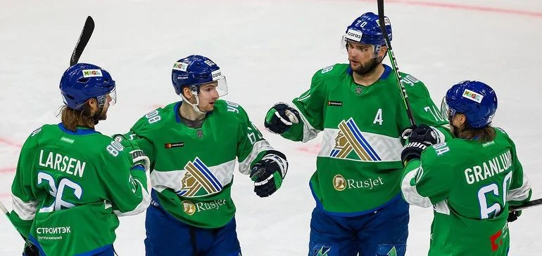 Салават Юлаев — Йокерит. Прогноз на матч КХЛ (11 декабря 2020 года) Салават Юлаев — Йокерит. Прогноз на матч КХЛ (11 декабря 2020 года)