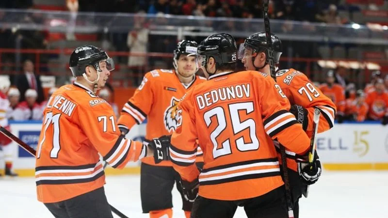 Амур — Барыс. Прогноз на матч КХЛ (4 января 2020 года) Амур — Барыс. Прогноз на матч КХЛ (4 января 2020 года)