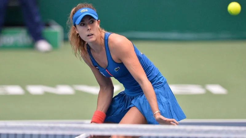 Элиза Мертенс – Ализе Корне. Прогноз на матч WTA Абу-Даби (7 января 2021 года) Элиза Мертенс – Ализе Корне. Прогноз на матч WTA Абу-Даби (7 января 2021 года)