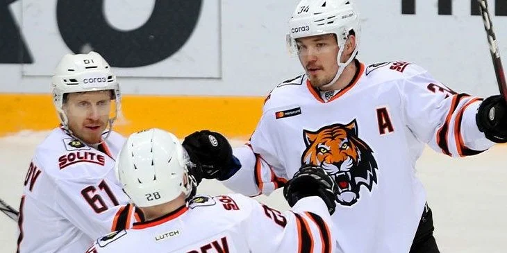 Амур — Салават Юлаев. Прогноз на матч КХЛ (26 января 2021 года) Амур — Салават Юлаев. Прогноз на матч КХЛ (26 января 2021 года)