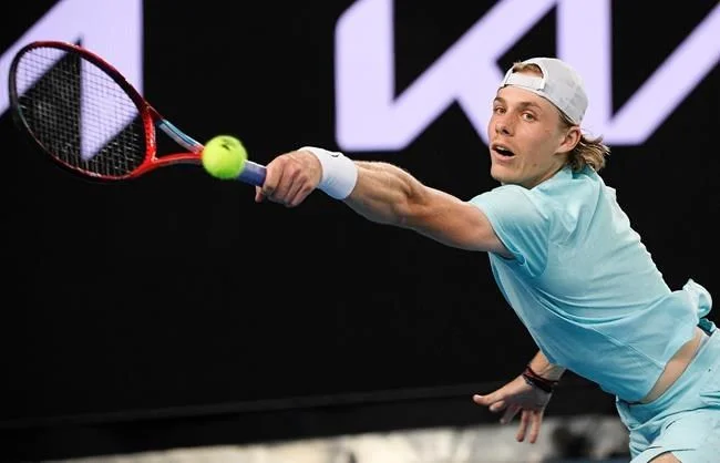 Ллойд Харрис - Денис Шаповалов. Прогноз на матч ATP Дубай (19 марта 2021 года)
Ллойд Харрис - Денис Шаповалов. Прогноз на матч ATP Дубай (19 марта 2021 года)