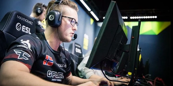 FaZe Clan — G2. Прогноз на матч CS:GO (28 апреля 2021 года) FaZe Clan — G2. Прогноз на матч CS:GO (28 апреля 2021 года)